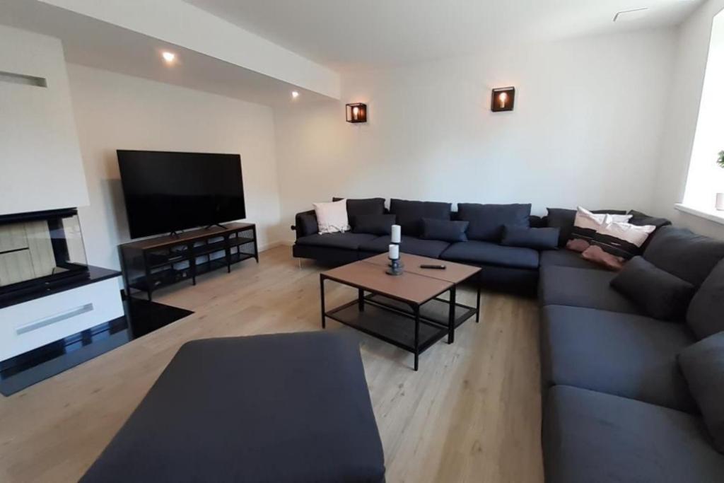 Fh Magnolia Fuer 12 Pers. Mit Terrasse + Dachterasse Villa Born Exterior foto